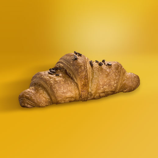 Croissant cu praline și ciocolată